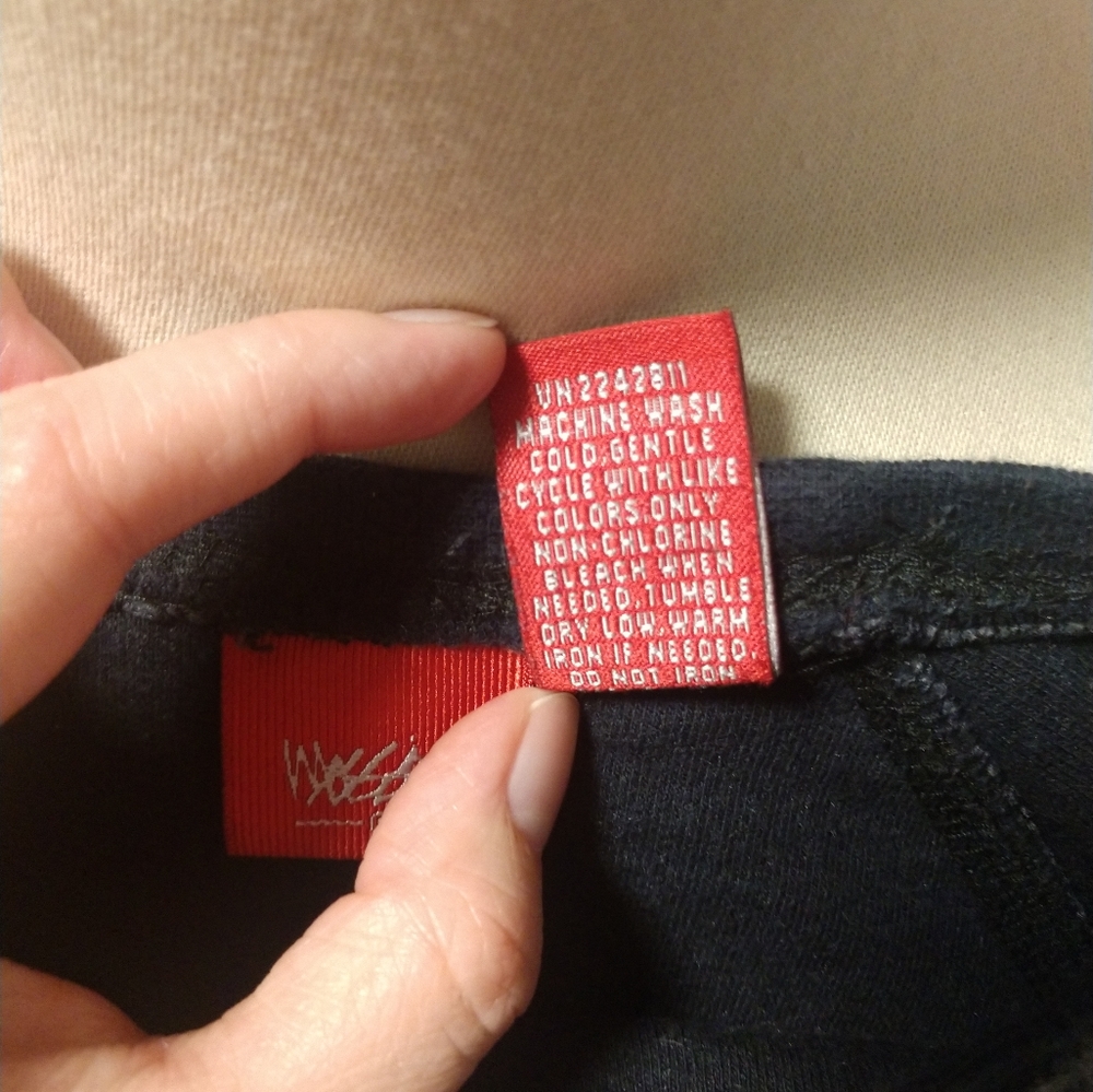 Class pull over sweater - Picture 4 of 4